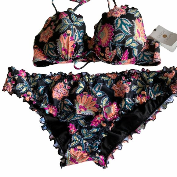 34b swimsuit